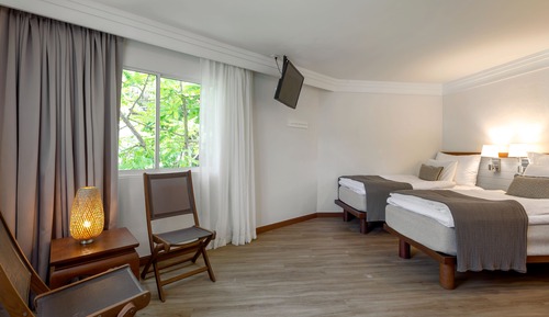 Suite familiar