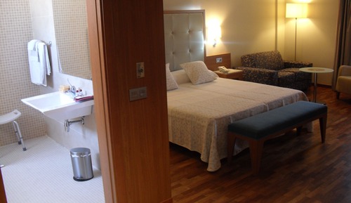Habitación doble superior, accesible para personas con discapacidad