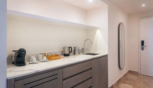 The Level, Habitación, vistas al mar