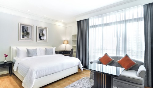 Grand Deluxe King Room
