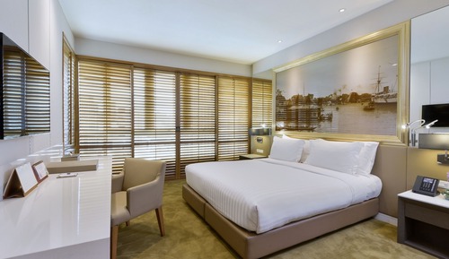 Suite, balcón, en esquina