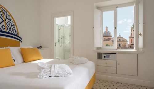 Habitación Confort doble, balcón, vistas al mar