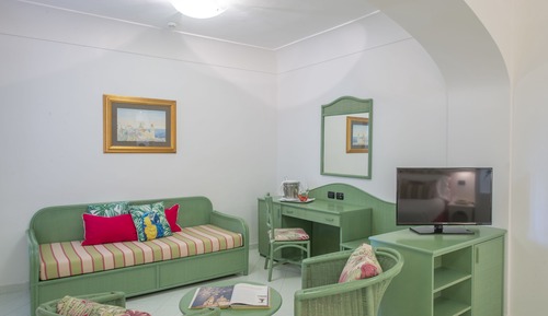 Habitación cuádruple económica