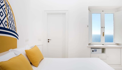 Habitación Confort con 1 cama doble o 2 individuales, balcón, vistas al mar