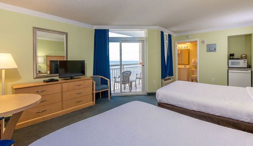 Partial Ocean View Queen Room