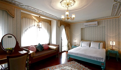 Junior Suite with Turkish Bath