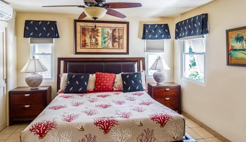 1-Bedroom Oceanfront (4202)