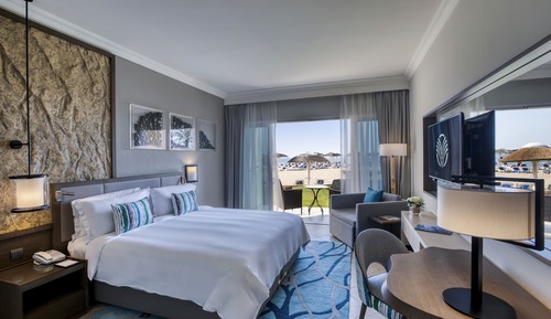 Suite, terraza, frente al mar