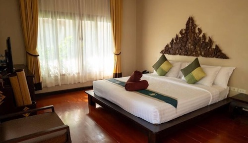 Deluxe Jacuzzi Villa Double Bed