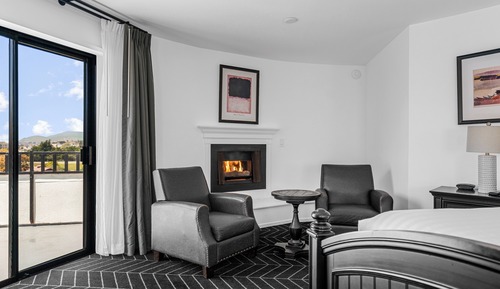 Habitación Grand, 1 cama de matrimonio grande, chimenea, en una planta alta