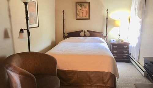 Luxury Suite, 1 Queen Bed (1st Floor)