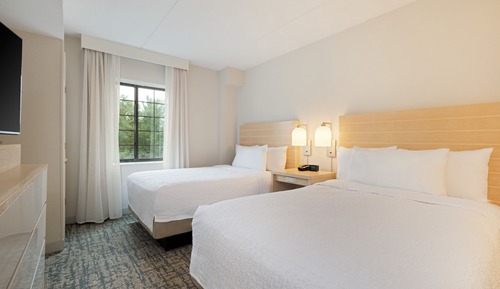 Suite, 2 camas dobles (Mobility & Hearing, Bathtub)