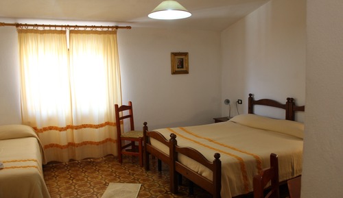 Habitación triple clásica