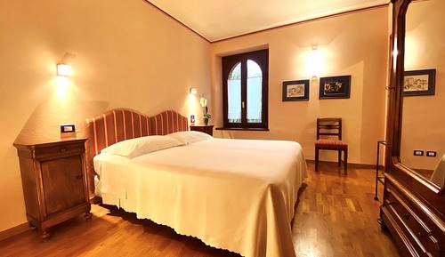 Habitación económica, 1 cama de matrimonio
