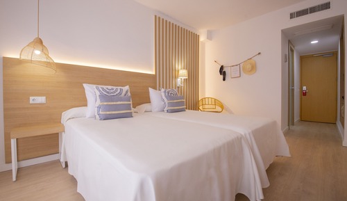 Habitación doble, vistas al mar