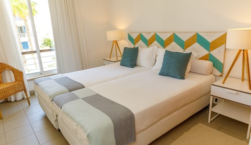Apartamento estándar, 2 habitaciones, vistas a la piscina (3 stars, no elevator)