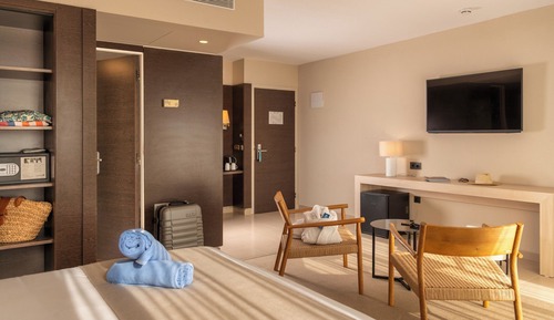 Junior Suite Premium Doble Uso Individual