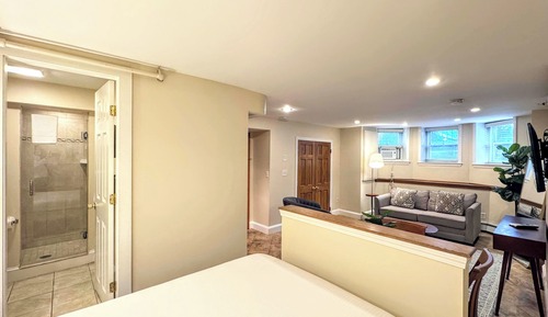 Estudio superior, 1 cama de matrimonio con sofá cama, cocina