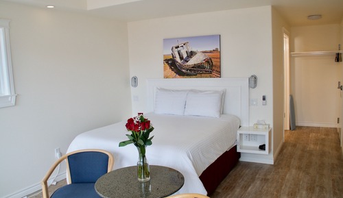 Estudio romántico, 1 cama de matrimonio grande, balcón, vistas al mar