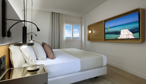 Suite junior, vistas al mar