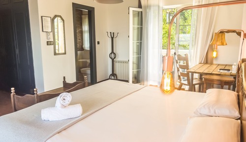 Suite junior, 1 cama de matrimonio grande, vistas a la ciudad