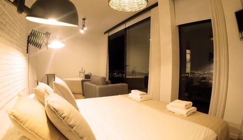 Suite junior, 1 habitación, vistas a la ciudad