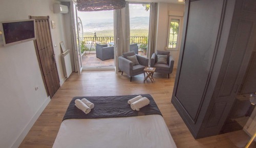 Habitación Premium doble, 1 cama de matrimonio grande, vistas a la ciudad
