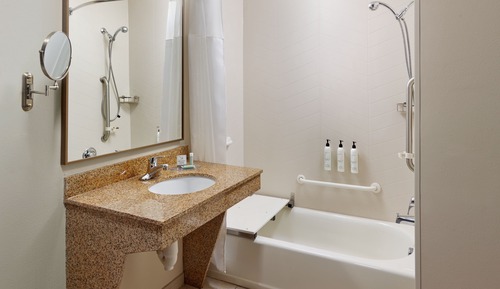 Habitación, 2 camas de matrimonio, no fumadores (Mobility/Hearing Accessible, Tub)