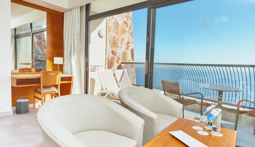 Habitación con 2 camas individuales, vistas al mar (1 adult + 1 child)