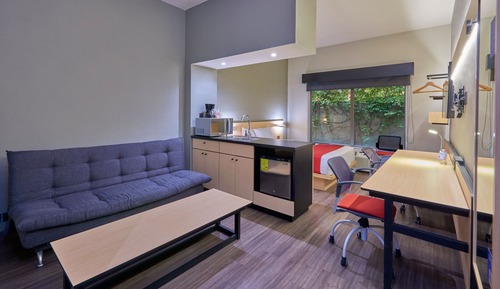 Habitación superior, 1 cama de matrimonio con sofá cama