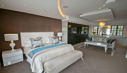 Penthouse suite