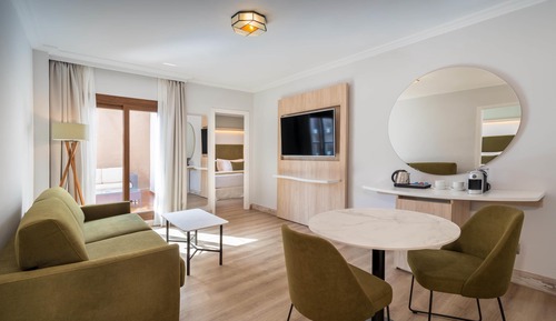 Suite familiar