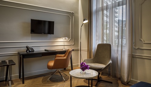 Habitación clásica con 2 camas individuales