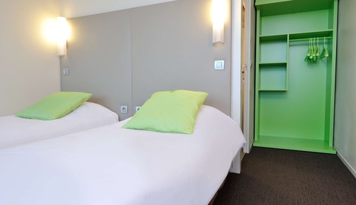 Next Generation, Habitación, 2 camas individuales