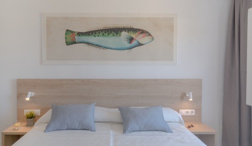 Apartamento superior, 1 habitación, balcón, vistas parciales al mar (Club)