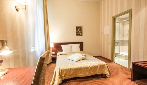 Small Double Room