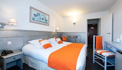 Habitación Confort con 1 cama doble o 2 individuales