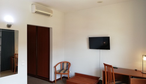 Habitación con 2 camas individuales