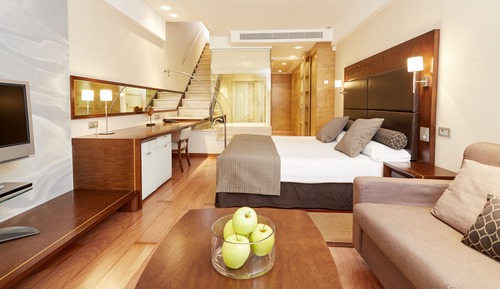Suite junior, bañera de hidromasaje (Prestige Solarium)