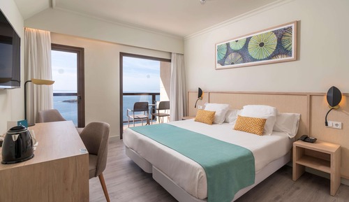 Habitación doble, balcón