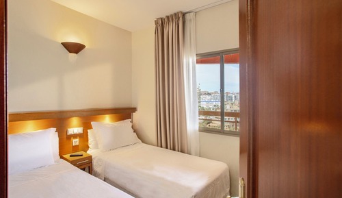 Apartamento familiar, 1 habitación, terraza, vistas al mar