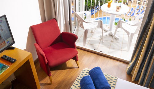 Habitación doble, balcón