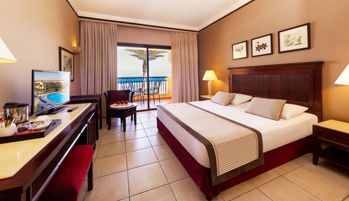 Habitación superior, vistas a la piscina (Queen or Twin Bed, Jaz Samaya)