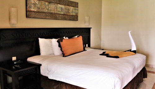 Suite, 1 cama de matrimonio grande, bañera de hidromasaje (Emerald)