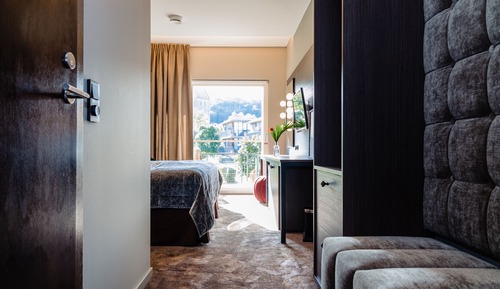 Habitación doble, balcón (Annex Building, Spa not included)