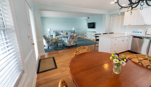 Suite, 2 habitaciones, vistas a la ciudad (Requires Stairs to Access)