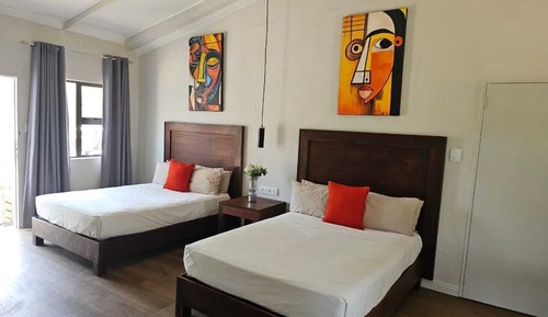 Habitación estándar con 2 camas individuales