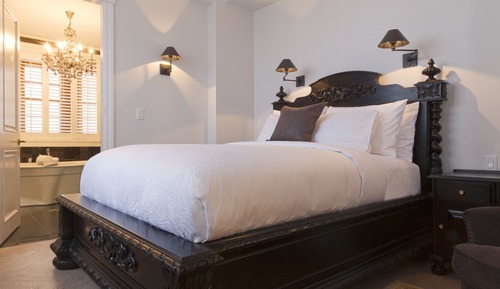 Room Samuel-de-Champlain ( Building B, No pets allowed