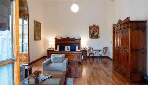 Máster Suite de la Esquina
