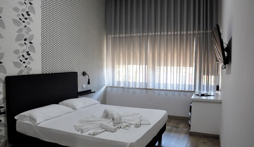 Habitación clásica con 1 cama doble o 2 individuales